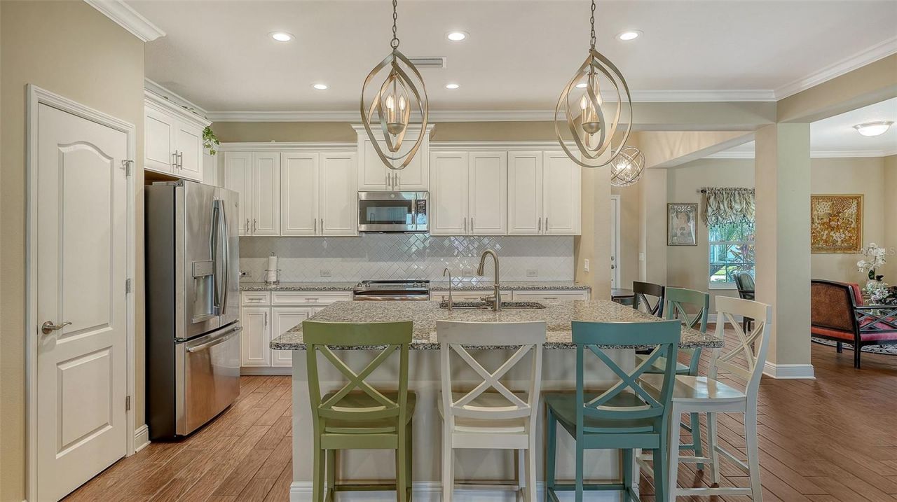 1121 Thornbury Drive, Parrish, FL 34219 Photo