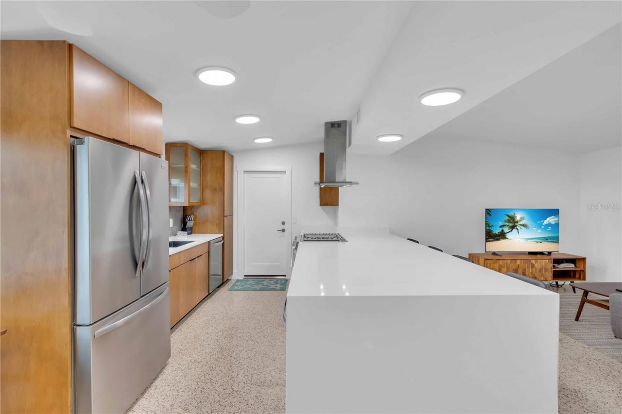306 66th Street, Holmes Beach, FL 34217 Photo