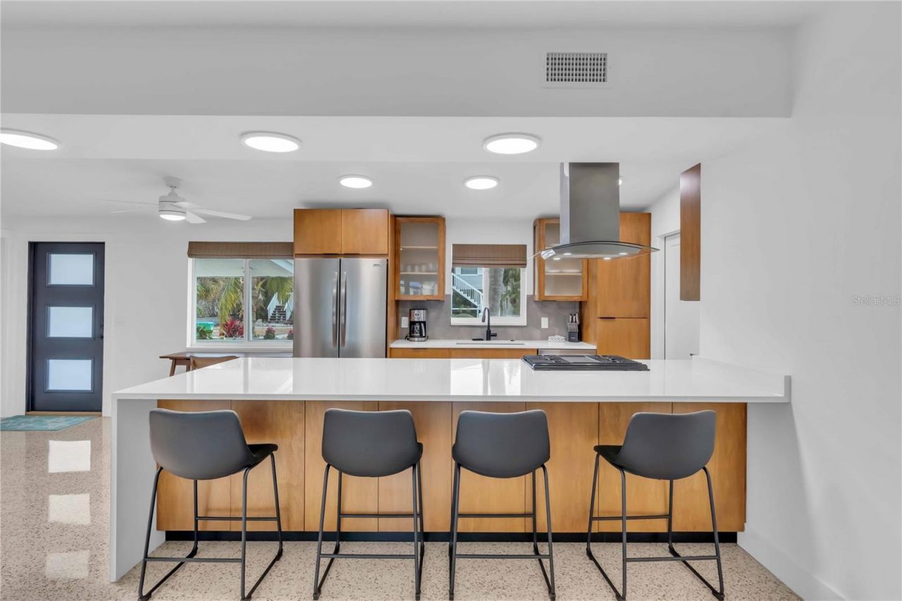 306 66th Street, Holmes Beach, FL 34217 Photo