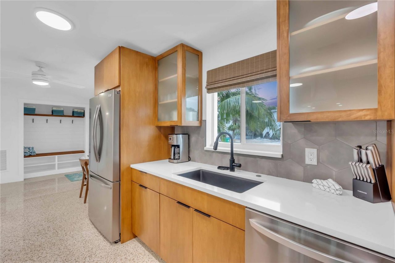306 66th Street, Holmes Beach, FL 34217 Photo