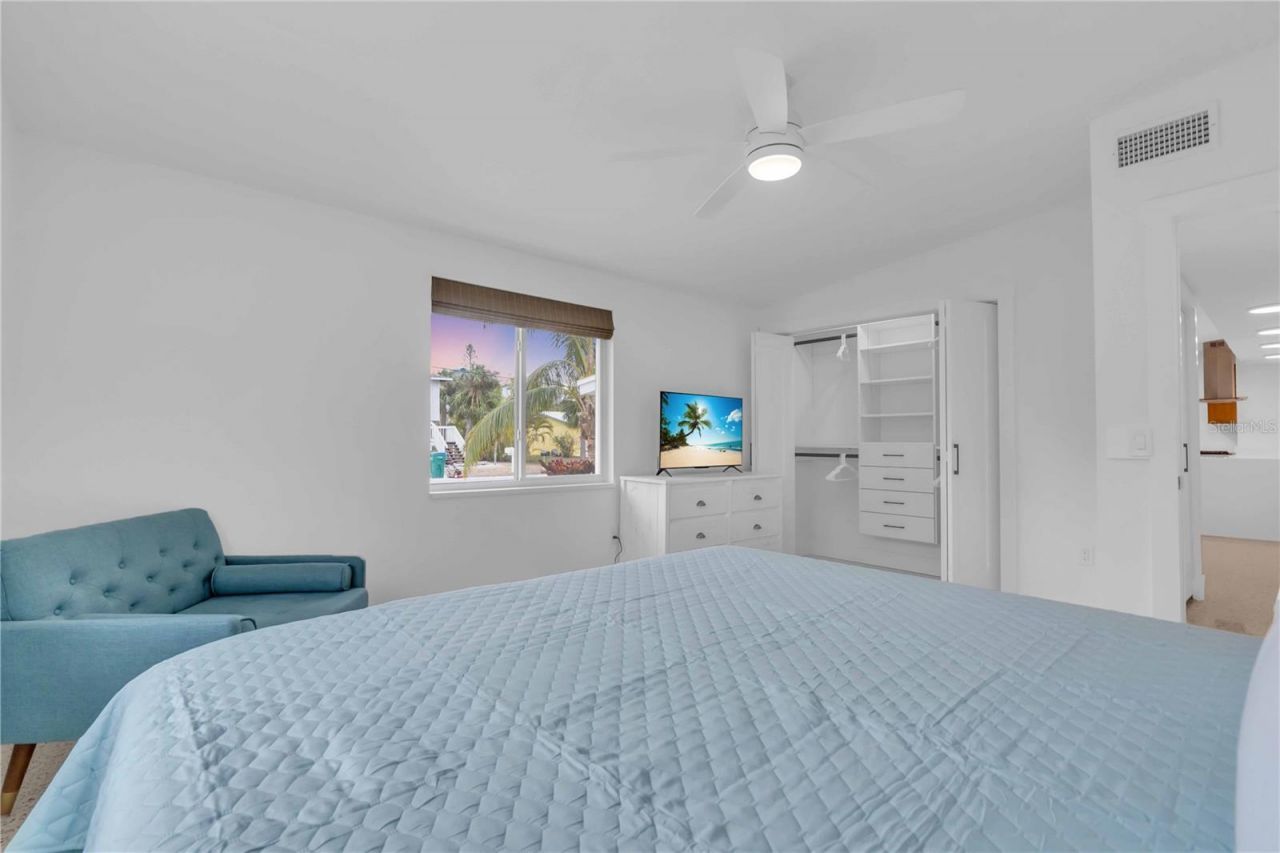 306 66th Street, Holmes Beach, FL 34217 Photo