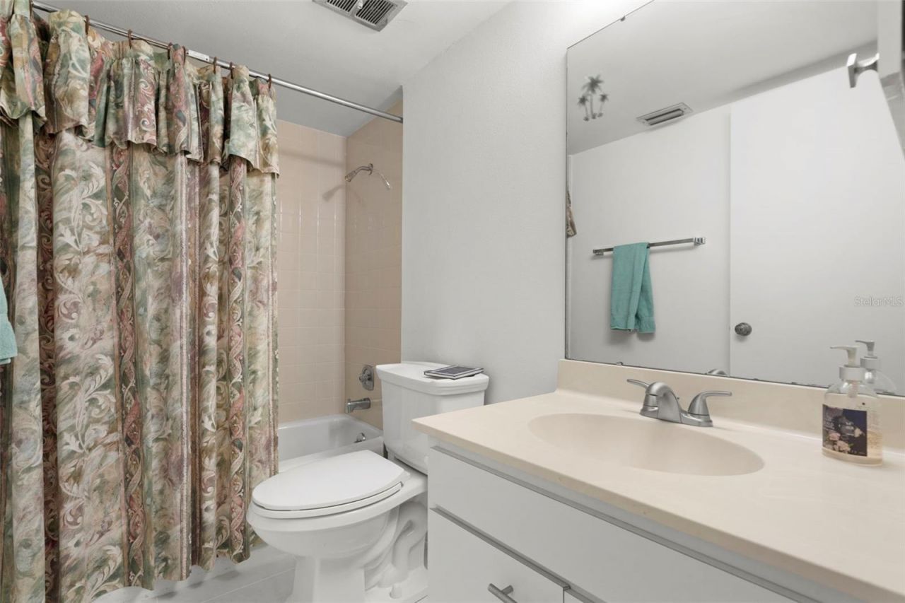 106 Tidewater Drive, Bradenton, FL 34210 Photo