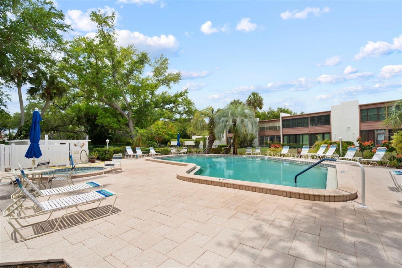 106 Tidewater Drive, Bradenton, FL 34210 Photo
