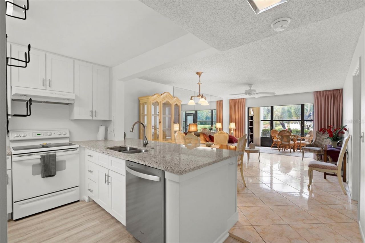 106 Tidewater Drive, Bradenton, FL 34210 Photo