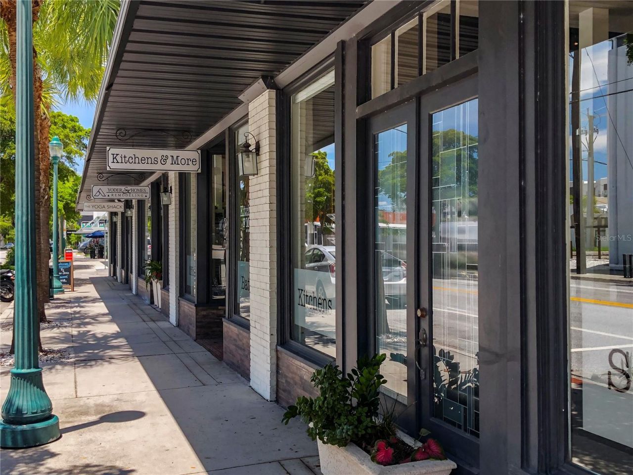 430 Kumquat Court, Unit 212, Sarasota, FL 34236 Photo