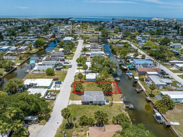 6837 SANDERLING LANE, HUDSON, FL 34667