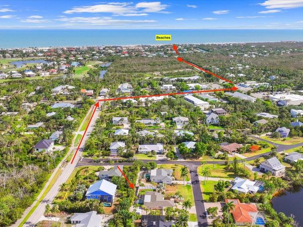 9428 Moonlight Dr, Sanibel, FL 33957