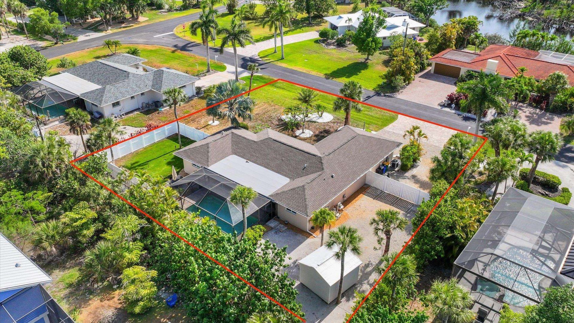 9428 Moonlight Dr, Sanibel, FL 33957 Photo