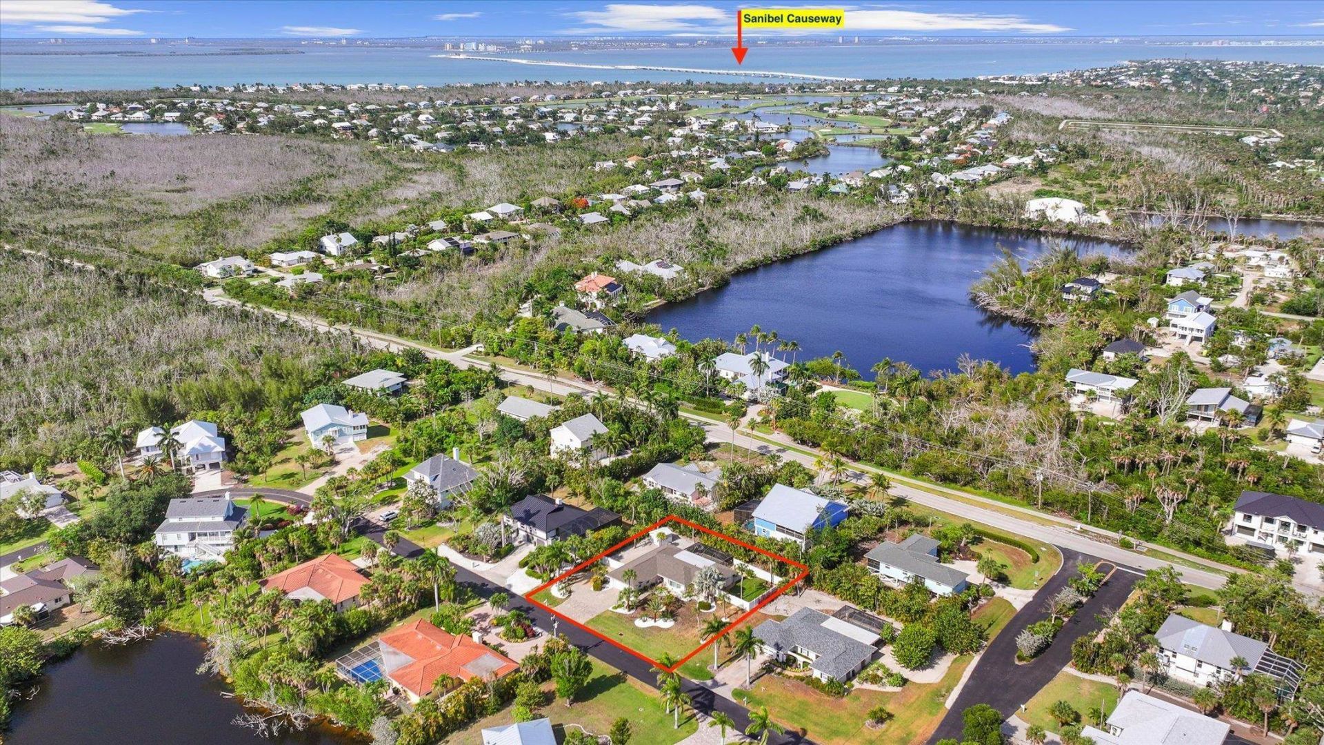 9428 Moonlight Dr, Sanibel, FL 33957 Photo