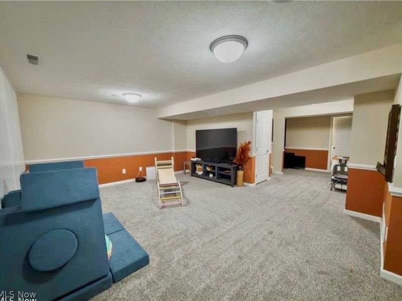 1669 Seabiscuit Drive NE, Canton, OH 44721 Photo 21
