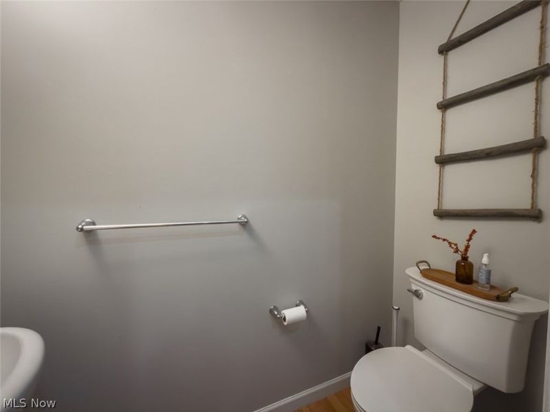 1669 Seabiscuit Drive NE, Canton, OH 44721 Photo 7