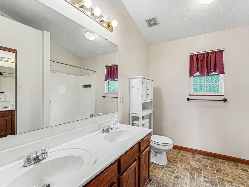 1023 Meadowbrook Court, Hebron, KY 41048 Photo 11