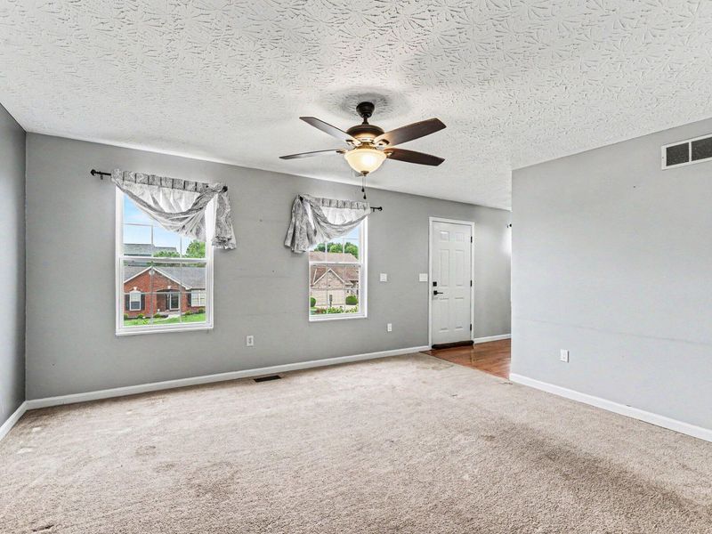 1023 Meadowbrook Court, Hebron, KY 41048 Photo 3