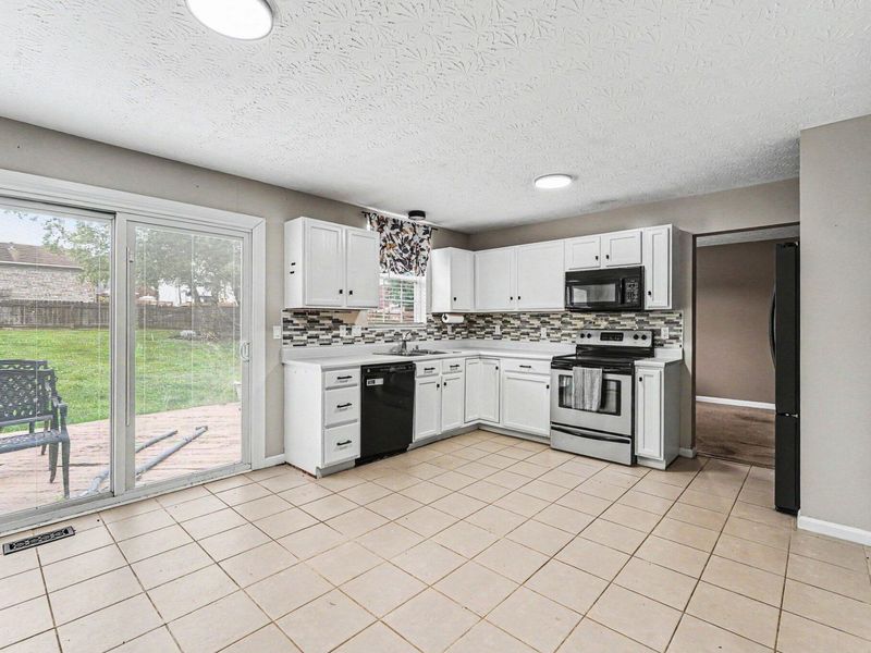 1023 Meadowbrook Court, Hebron, KY 41048 Photo 6