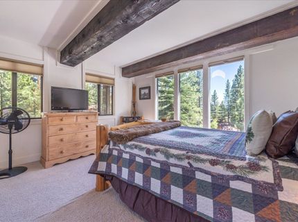 1420 Commonwealth Drive, Kings Beach, CA 96143 Photo