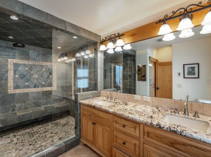 16225 Pine Court, Truckee, CA 96161 Photo