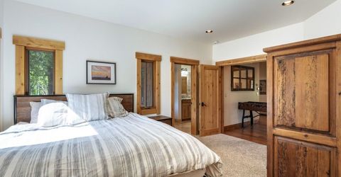 16225 Pine Court, Truckee, CA 96161 Photo