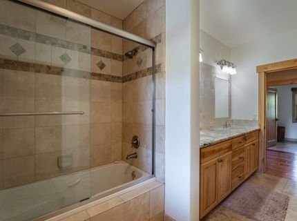 16225 Pine Court, Truckee, CA 96161 Photo