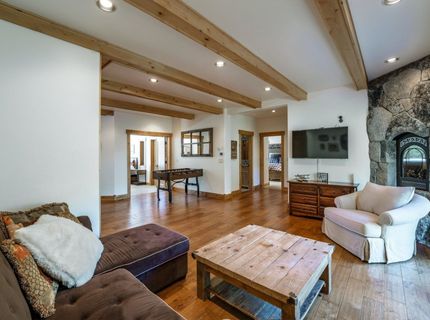 16225 Pine Court, Truckee, CA 96161 Photo