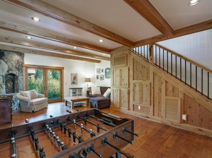 16225 Pine Court, Truckee, CA 96161 Photo