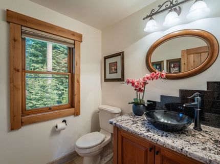 16225 Pine Court, Truckee, CA 96161 Photo