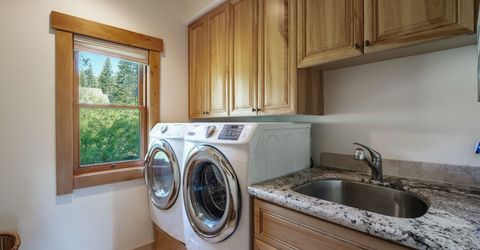 16225 Pine Court, Truckee, CA 96161 Photo