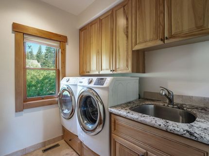 16225 Pine Court, Truckee, CA 96161 Photo