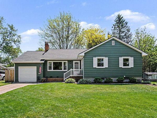 1112 Marion Avenue, Grand Haven, MI 49417