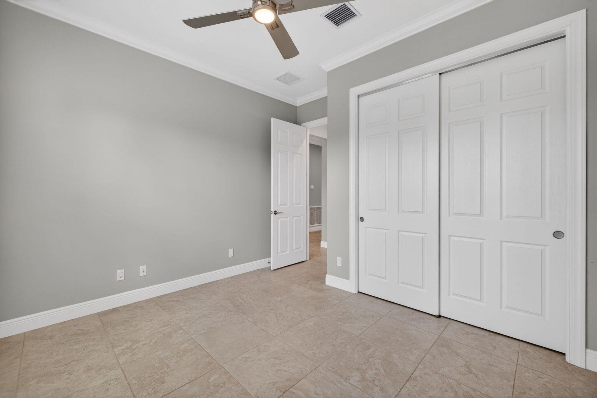 9318 SW Miracoli Way, Port Saint Lucie, FL 34987 Photo