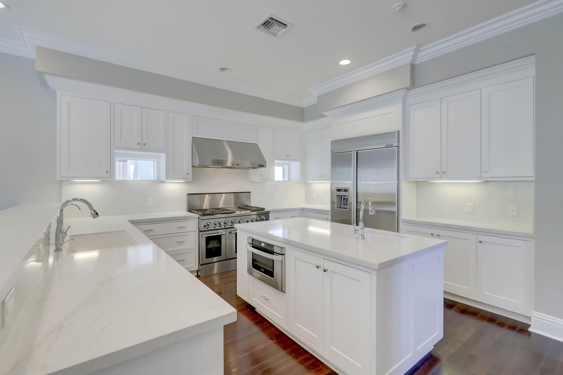 425 NE 11th Avenue, Fort Lauderdale, FL 33301 Photo