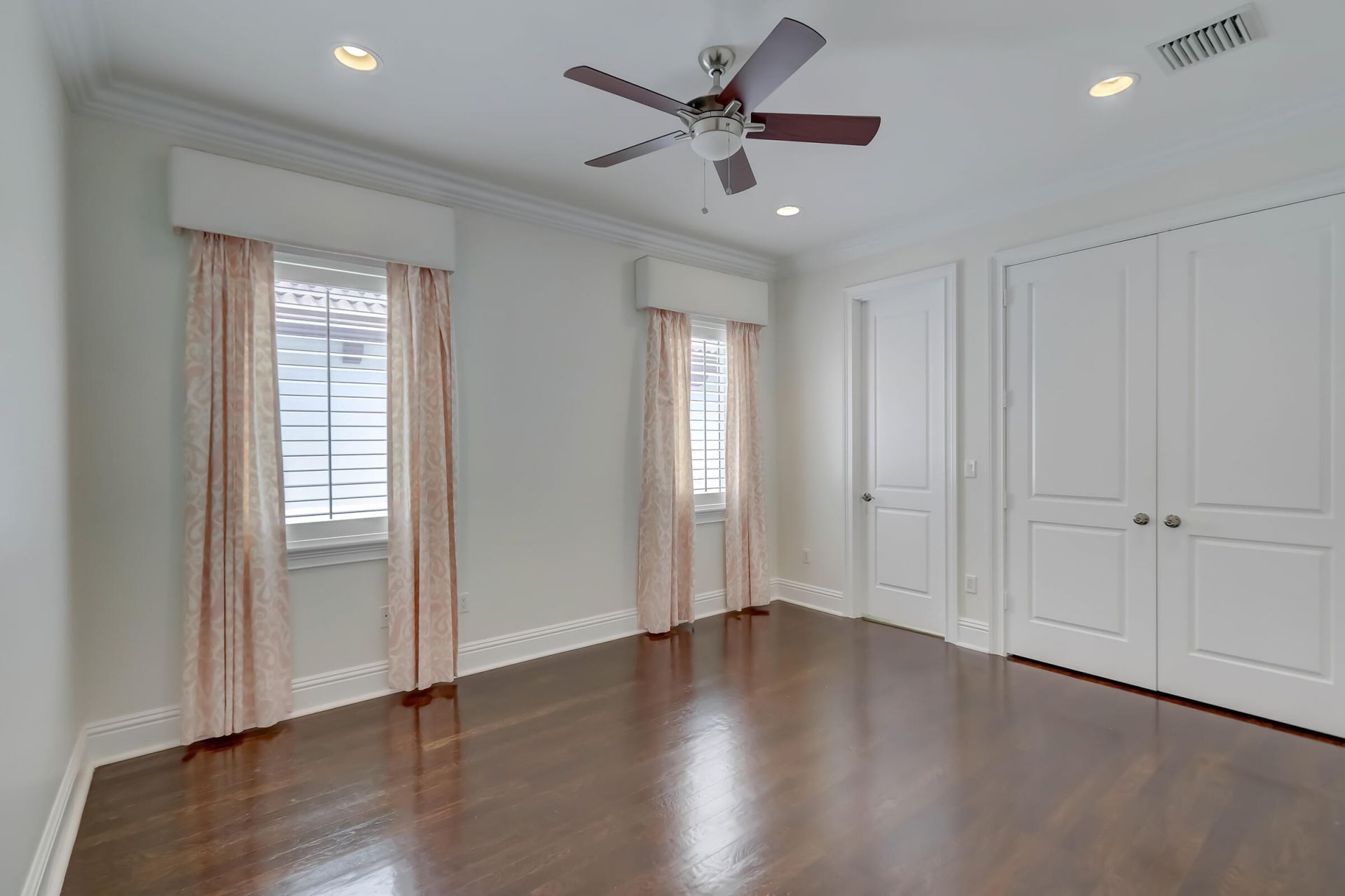 425 NE 11th Avenue, Fort Lauderdale, FL 33301 Photo