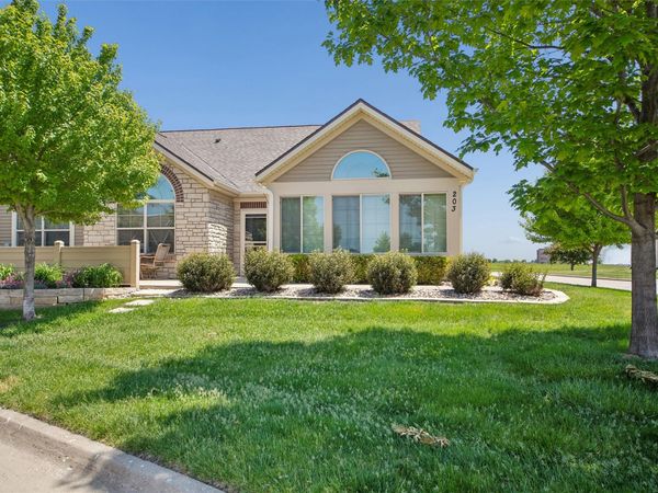 3305 SE Glenstone Drive, Unit 203, Grimes, IA 50111