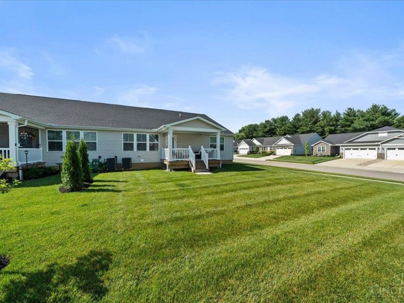 8797 Ardmore Place, Harrison, OH 45030 Photo 4