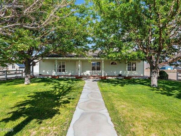 6035 Boyer Lane, Stagecoach, NV 89429