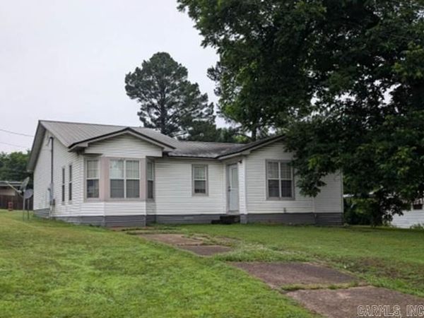 313 N Division St , Morrilton, AR 72110