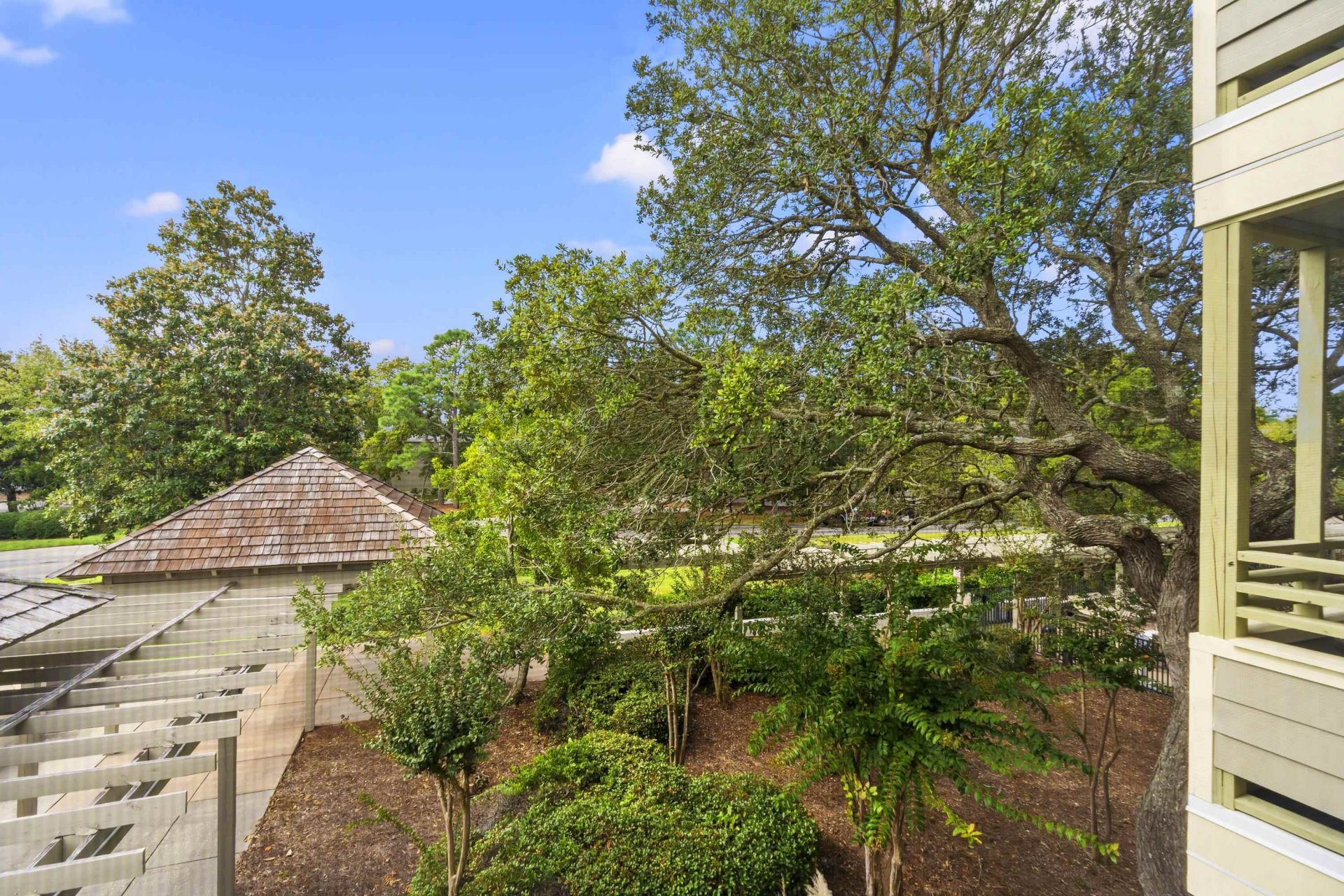 415 Ocean Creek Dr. Photo 22