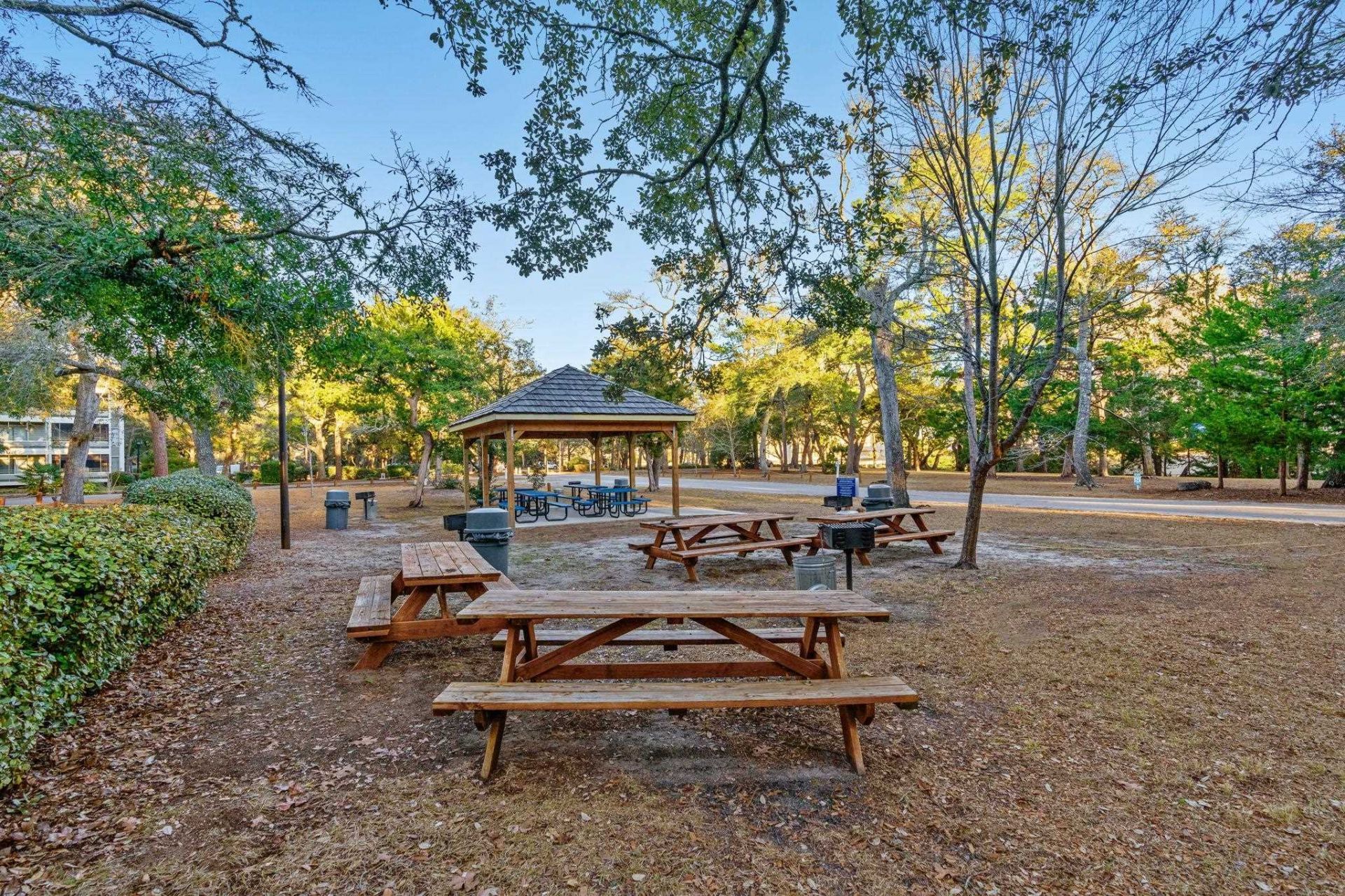 415 Ocean Creek Dr. Photo 32