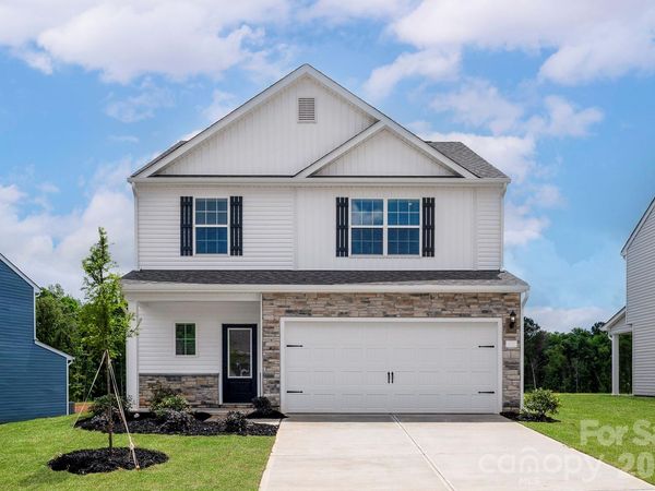 6504 Fairford Drive, Charlotte, NC 28215