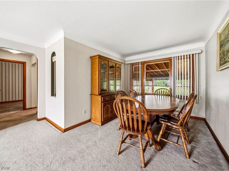 725 Chestnut Road , Seven Hills, OH 44131 Photo 12