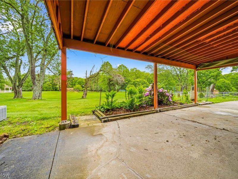 725 Chestnut Road , Seven Hills, OH 44131 Photo 34