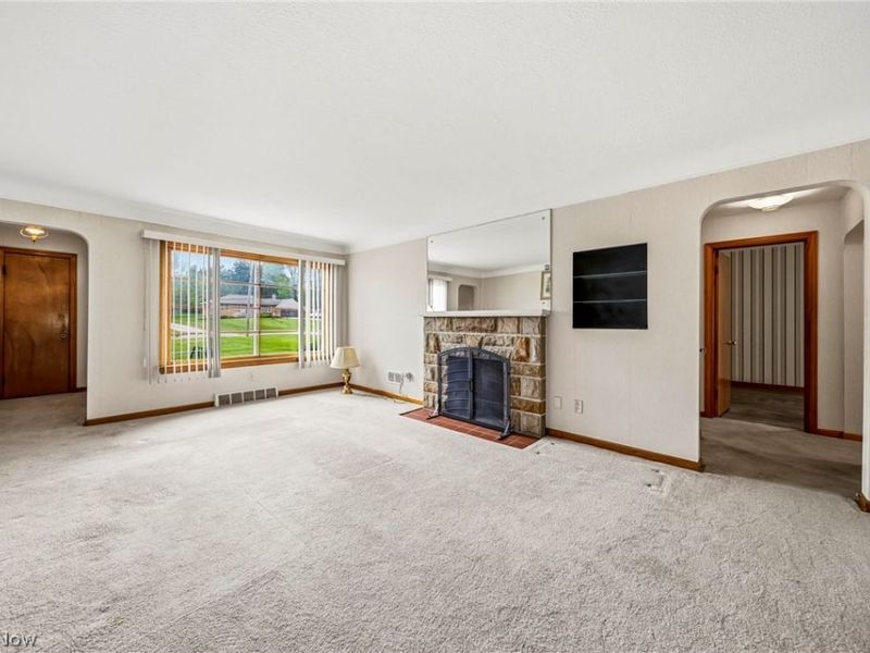 725 Chestnut Road , Seven Hills, OH 44131 Photo 9