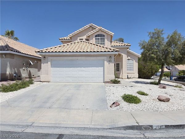 3970 Mountain Birch Street , Las Vegas, NV 89147
