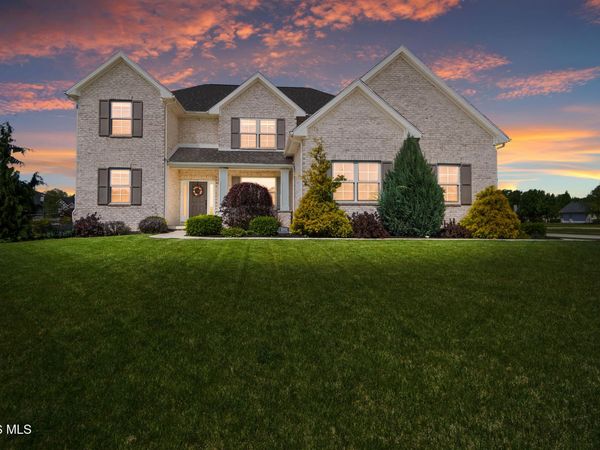 1001 Wilderness Court, Perrysburg, OH 43551