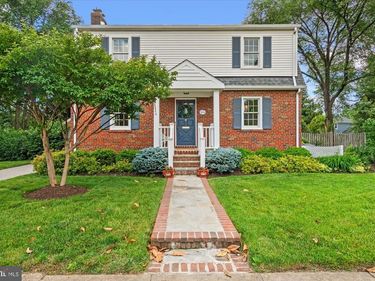 2434 CAMERON MILLS ROAD, ALEXANDRIA, VA 22302