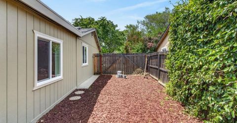 5733 Mesa Verde Cir, Rocklin, CA 95677 Photo