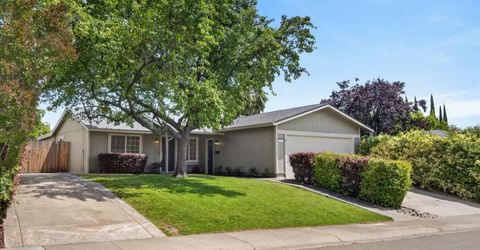5733 Mesa Verde Cir, Rocklin, CA 95677 Photo
