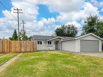 8894 Sharkey Ave, Elk Grove, CA 95624 Photo