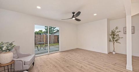 8894 Sharkey Ave, Elk Grove, CA 95624 Photo