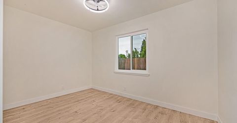 8894 Sharkey Ave, Elk Grove, CA 95624 Photo