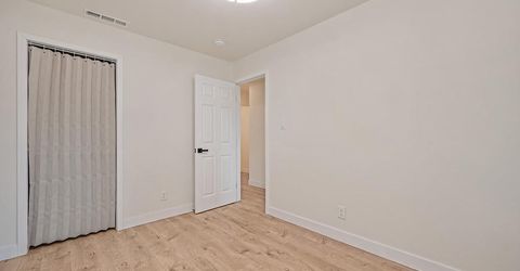 8894 Sharkey Ave, Elk Grove, CA 95624 Photo